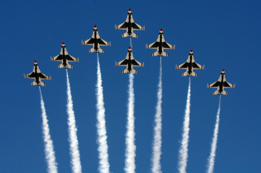 The Chicago Air and Water Show, an annual event that is celebrated every summer as a tradition of the city for over fifty years, had to be delayed because of several thunderstorms and heavy morning rains. Photo credit: Chicago Harbors