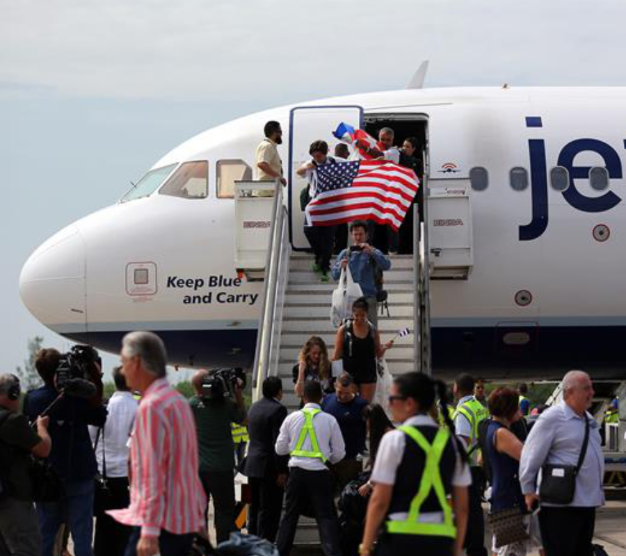 Cuba, U.S., Commercial Flight