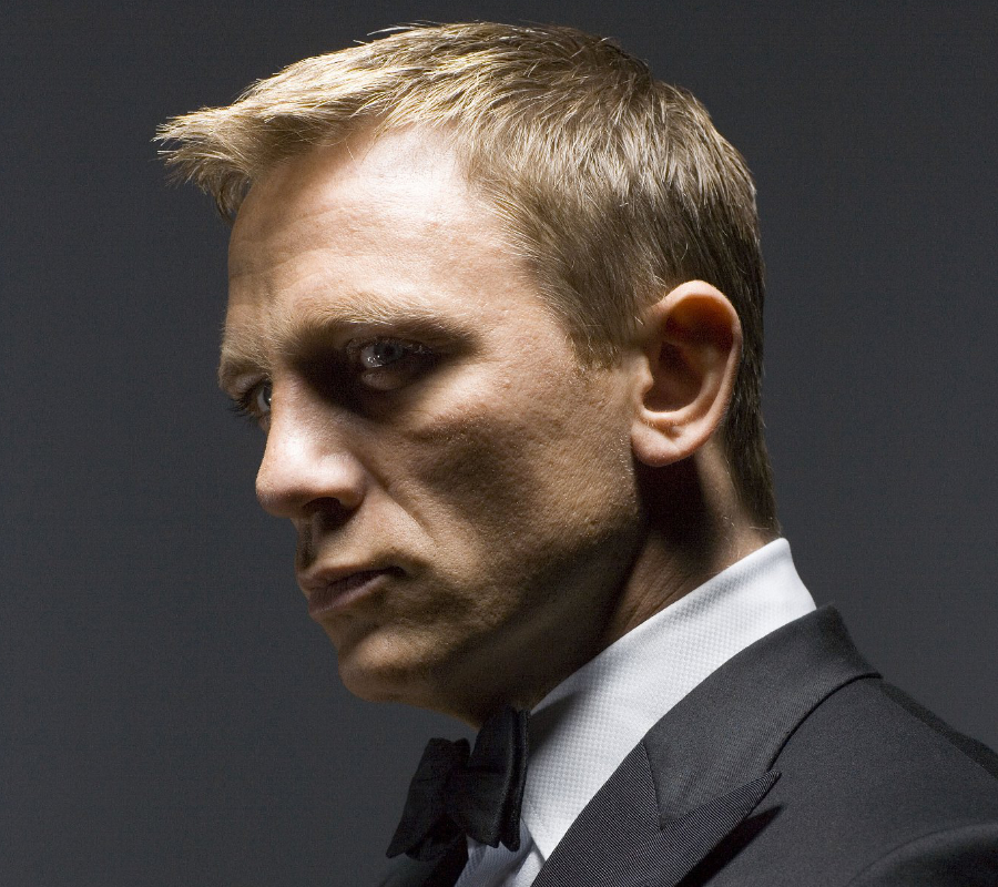 James Bond. Daniel Craig