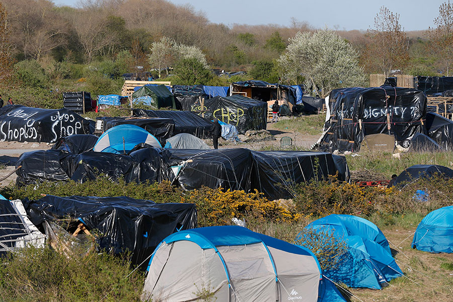 Migrant camp in Calais, France, dismantled