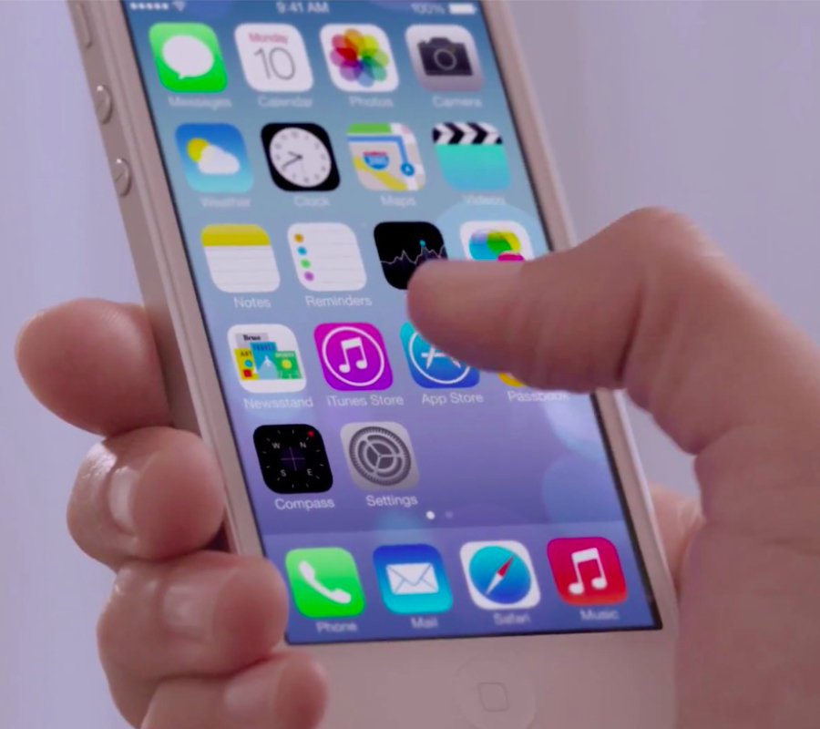 iPhone, App Store