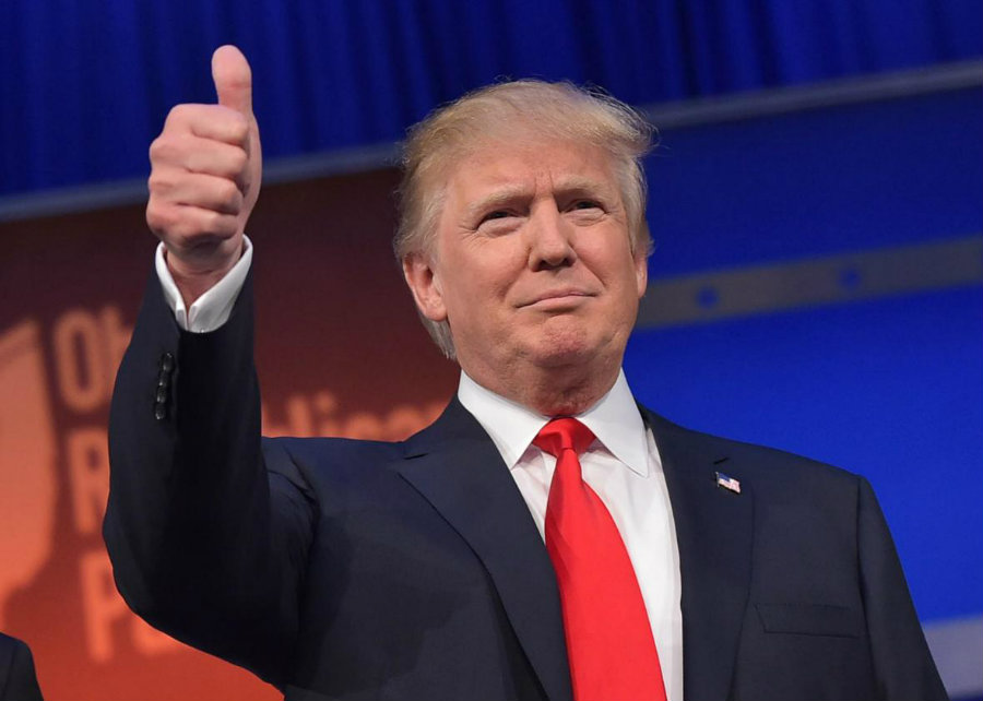 Trump promised to help airline executives deliver the best service through minimal delays and at the lowest cost. Image credit: The Political Insider