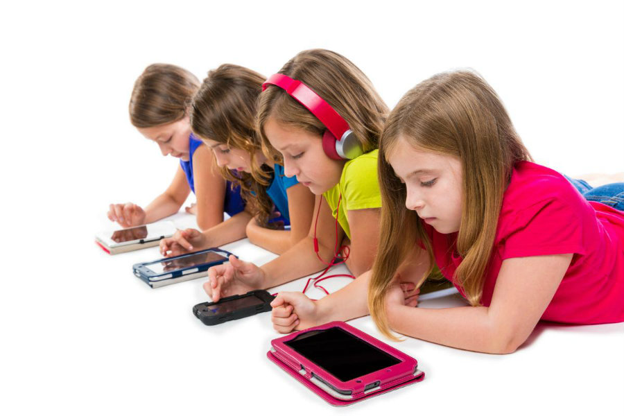 New research found prolonged exposure to handheld screens could cause speech impediments in young children. Image credit: Digital Trends