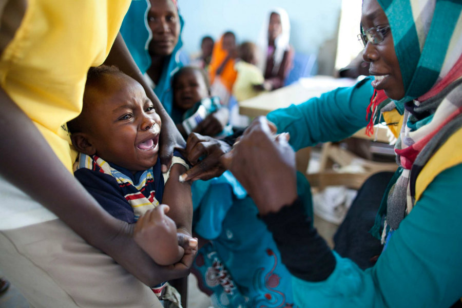 At least 15 children have died in South Sudan in a botched measles vaccination campaign. Image credit: UNAMID / Albert González Farran / Africa Renewal