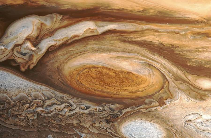 Reprocessed image from 1979 Voyager 1 encounter with Jupiter. Image Credit: NASA / WanderingSpace.net