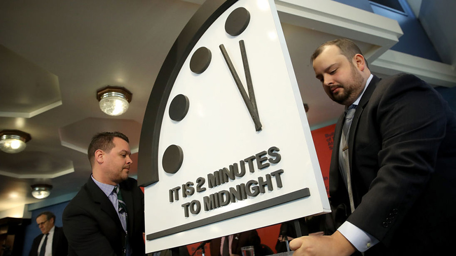 Bulletin of the Atomic Scientists and the symbolic "Doomsday Clock", The closest to destruction, Cold War and World War II