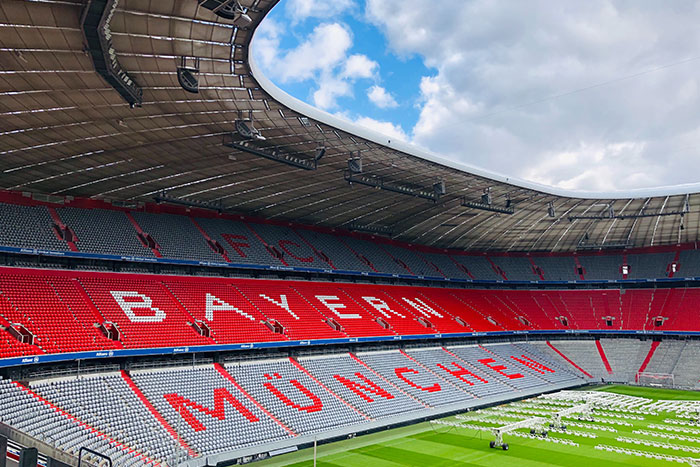Bayern Close in on Eighth Straight Title