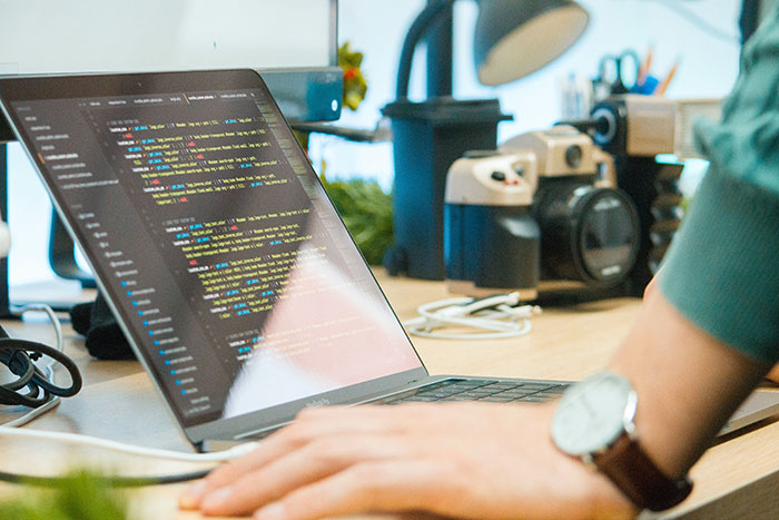 Experienced Investor Daniel Calugar Discusses the Use of Algorithms in the Finance Industry
