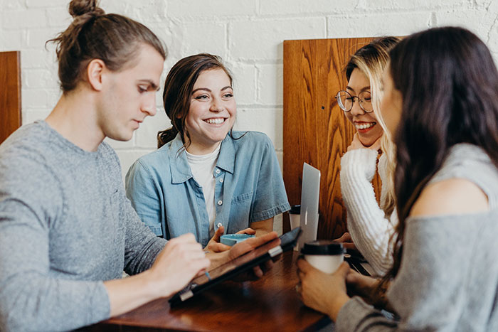 4 Creative Ways to Reward Your Employees