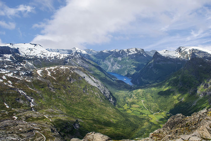Ground-Penetrating Radar Leads Archeologists to 1,000-Years-Old Viking Burial Site in Norway
