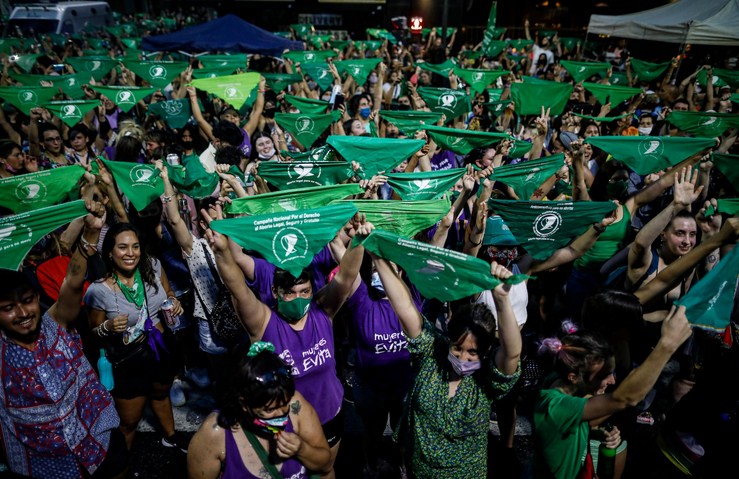 Argentina's Passes Bill to Decriminalize Abortion as Fulfillment of Campaign Promises