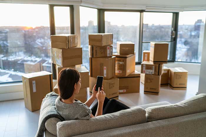6 Things You Can't Trust A Moving Company To Do When Moving