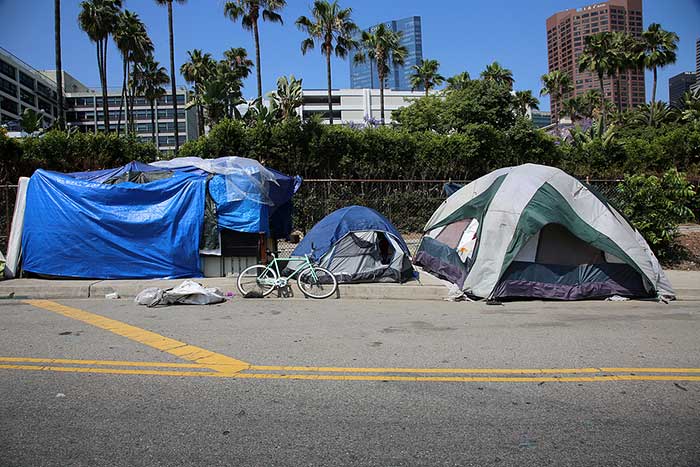 David Malcolm and Father Joe Carroll Combat Homelessness in the San Diego Community