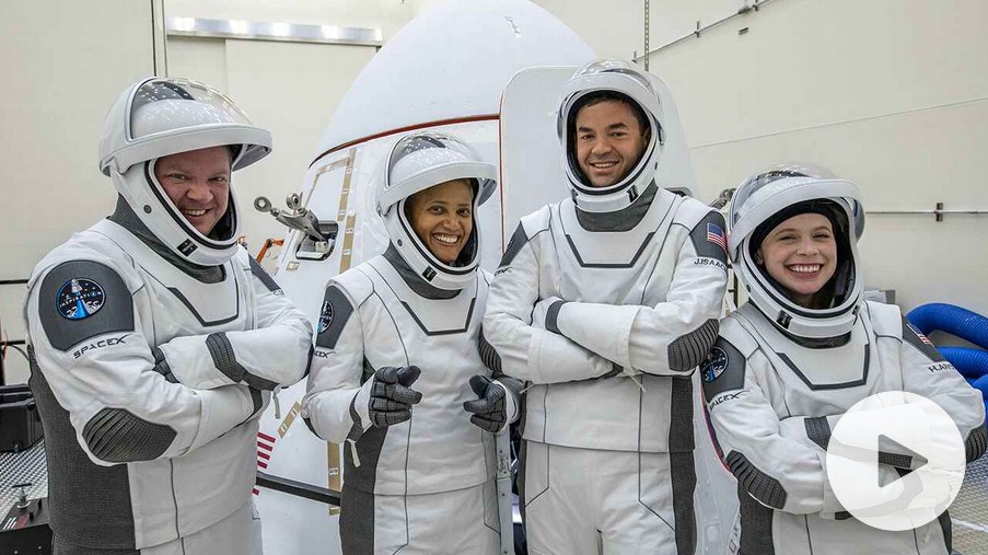 First Set of Civilians to Blast Off to Space aboard SpaceX Aircraft on September 15