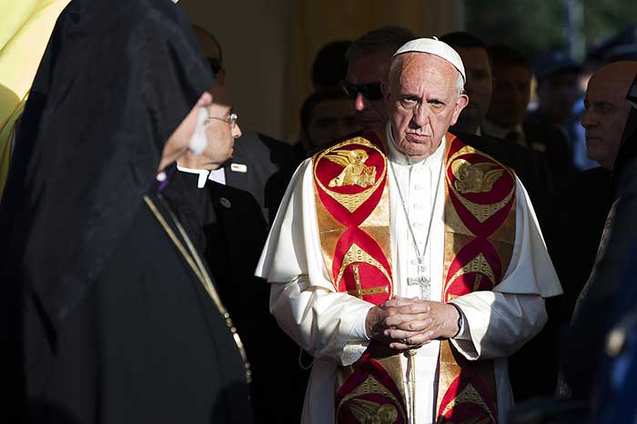 Pope Francis Lists 21 New Cardinals; Cardinals Eligible to Vote New Pontiff Now 137