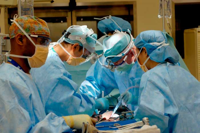 Dr. Vincenzo Giordano Highlights Advancements in Aortic Surgery