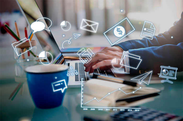 Charting the Future: Evan Tynan Explores the Impact of AI and Personalization on Digital Marketing