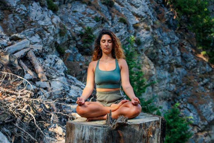 Robert Beatty’s Guide for Heightening Your Meditation With Movement and Sound