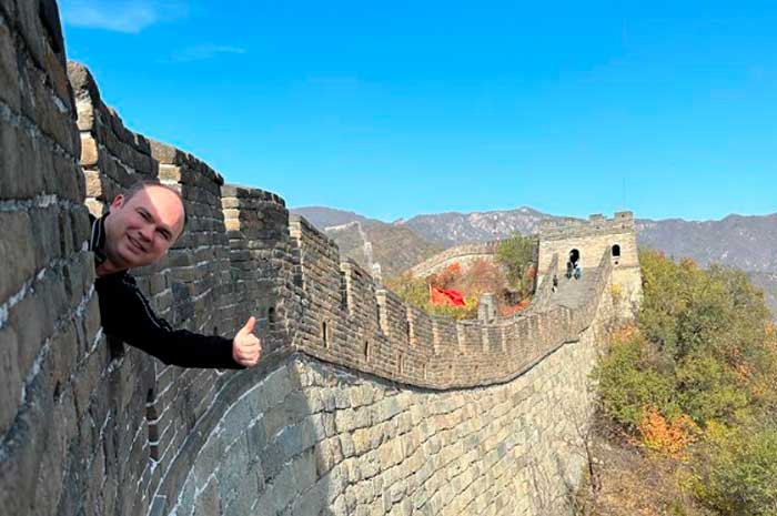 Understanding Global Cultures: Petro Kostiv’s Roadmap for Building International Relationships